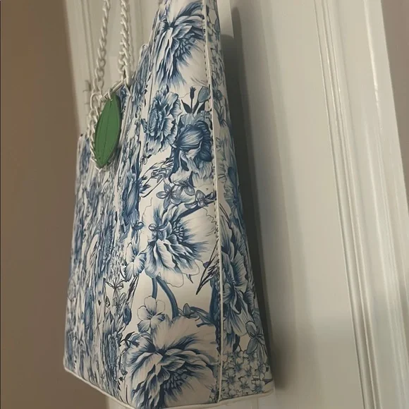 Betsey Johnson Blue Floral Scalloped Edge Tote Bag w/ Chain Straps | NWT - Picture 7 of 13